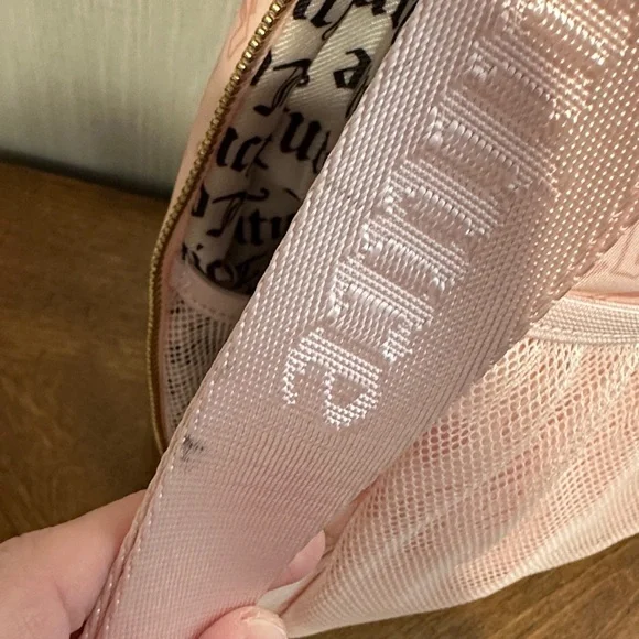 Juicy Couture Blush Pink Sling Bag - Picture 5 of 10